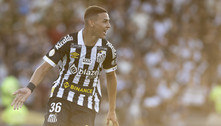 Santos vence o Vasco em São Januário e sobe na tabela do Brasileirão