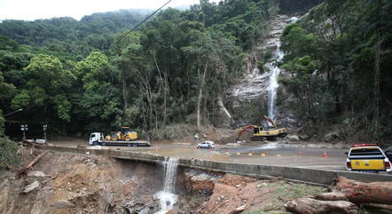 SP faz apelo a turistas para deixarem litoral norte