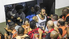 Torcedores organizados do Santos tentam invadir ginásio da Vila, e eleição é interrompida 