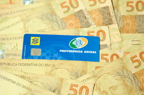 Primeira parcela será paga de 24 de abril a 8 de maio