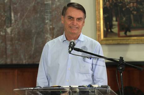 Presidente eleito Jair Bolsonaro durante coletiva