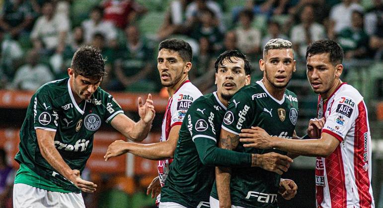 Partida entre Palmeiras e Independiente Petrolero, válida pela 1ª rodada da fase de grupos da Libertadores da América