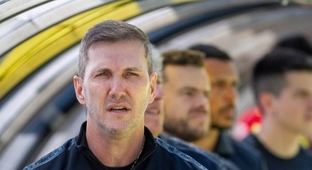 Paulo Turra é o novo treinador do Santos