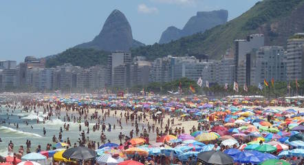 Minist&eacute;rio deve publicar nesta segunda-feira nova portaria sobre trabalho  aos feriados - Not&iacute;cias - R7 Economia