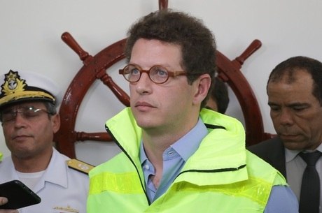 Salles vai participar da COP