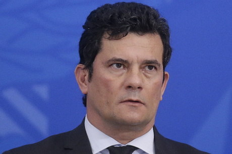 Sergio Moro Foi Da Aclamacao Na Lava Jato A Superministro Da Justica Noticias R7 Brasil