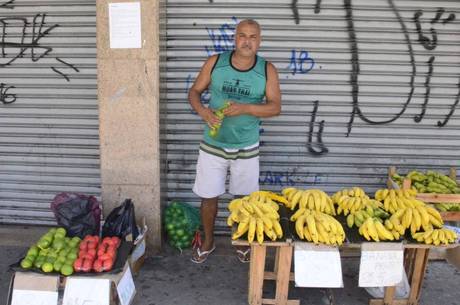 Informal começa a receber auxílio a partir de quinta Informal começa a receber auxílio a partir de quinta