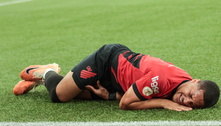 Vitor Roque tem lesão grave e não joga mais em 2023 