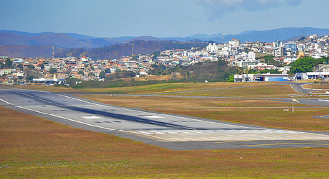 Aeronave do presidente pousou no Aeroporto da Pampulha, em BH