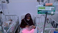 Fome se propaga no Afeganistão e deixa bebês à beira da morte