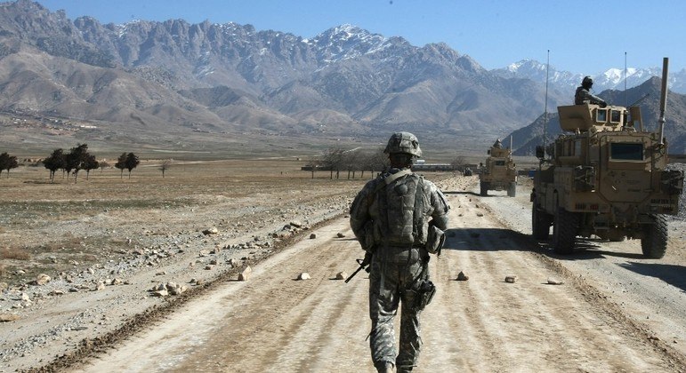 Tropas norte-americanas ocuparam o Afeganistão durante quase 20 anos  