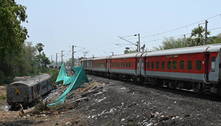 Trens voltam a circular na Índia após tragédia que deixou 275 mortos