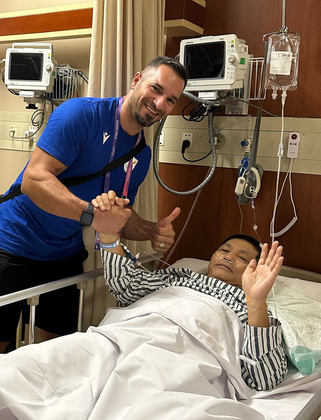 Depois do acidente, Zankawi quis saber sobre o estado de saúde do oficial e fez uma visita ao homem no hospital. O fiscal precisou ser internado para tratar a lesão