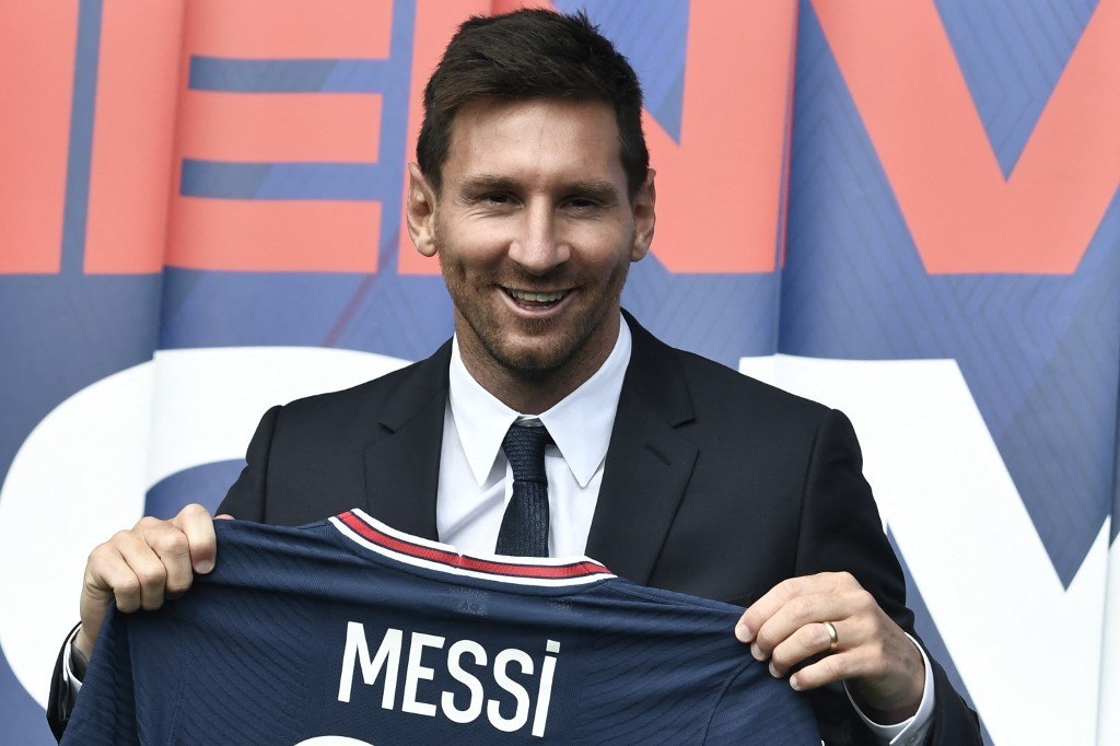 Veja como o PSG e o futebol francês irão lucrar com a chegada de Messi - Esportes - R7 Futebol