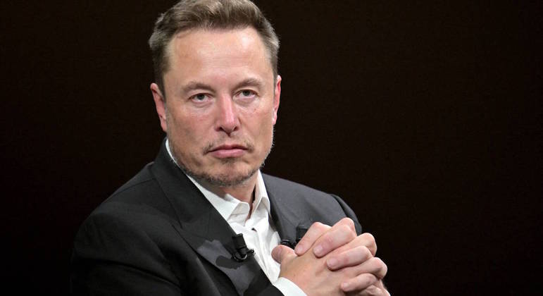 Elon Musk comprou o Twitter em abril e mudou seu nome para X