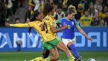 O que faltou? Brasil domina posse de bola e finaliza 18 vezes em empate que classificou Jamaica