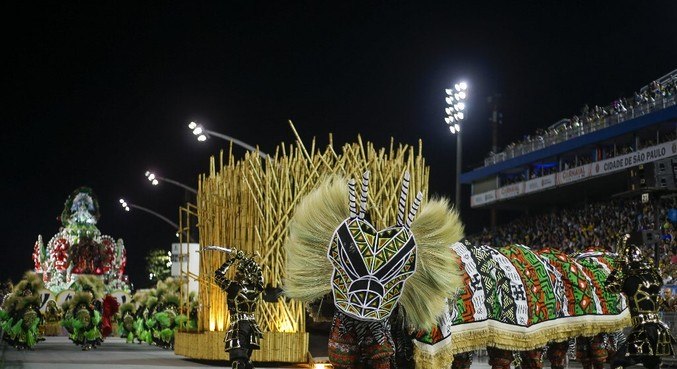 Mocidade Alegre foi a quinta escola a desfilar na segunda noite de Carnaval