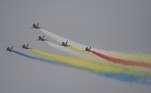 China-Airshow-Zhuhai
Chengdu Aircraft Corporation's J-10s for the People's Liberation Army Air Force (PLAAF) perform a maneuver during a flight demonstration programme at the 13th China International Aviation and Aerospace Exhibition in Zhuhai, in southern China's Guangdong province on September 28, 2021.
Noel Celis / AFP