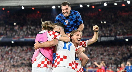 Croácia agora aguarda o vencedor de Espanha X Itália
