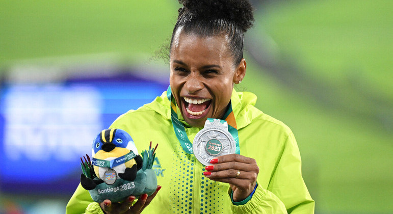 No pódio, o sorriso de Eliane era gigante, assim como a sua superação durante a final, e ela não parecia se lembrar da forte cãibra. A prata é a primeira em Jogos Pan-Americanos da carreira da atleta
