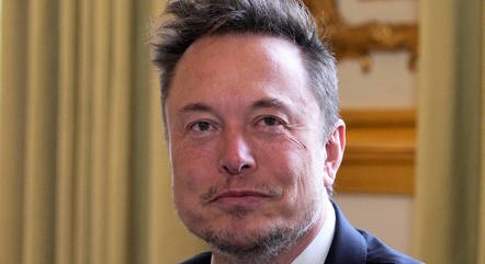 Elon Musk, dono do Twitter, anunciou um limite diário de leitura de posts na rede social