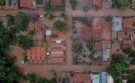Aerial view showing a flood on January 10, 2022 in the Brazilian municipality of Juatuba, located in the state of Minas Gerais, after extremely heavy rain has fallen in recent days in southeastern Brazil.
Douglas MAGNO / AFP