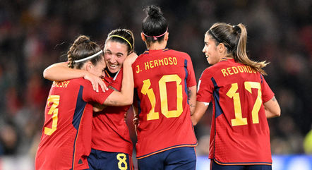 Com gol de Olga, Espanha venceu por 1 a 0