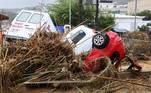 GREECE-WEATHER-FLOOD
Damaged cars are pilled up in the village of Agia Pelagia on the southern Greek island of Crete, following flash floods on October 15, 2022.
Costas METAXAKIS / AFP