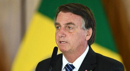 Bolsonaro defende ajuda dos estados com o ICMS
