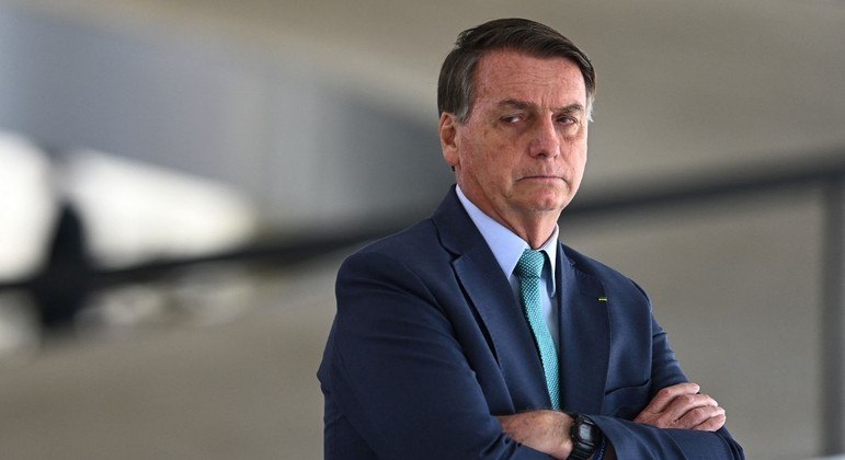 O presidente Bolsonaro: 'Com todo respeito, um presidente da República pode ser investigado?'