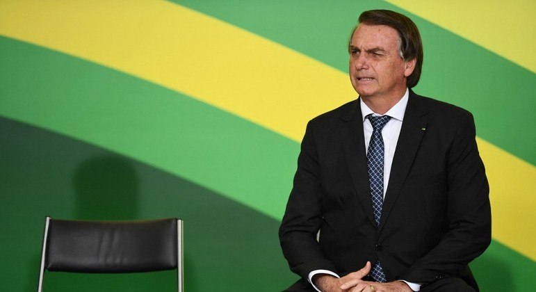 Presidente Bolsonaro, que deve apoiar desonaneração da folha, segundo empresários
