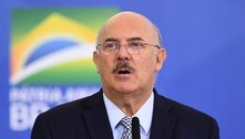 Milton Ribeiro pede exoneração após reunião com Bolsonaro
