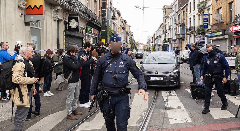 Polícia belga matou o terrorista em um café ao norte da cidade de Bruxelas nesta terça-feira (17)
