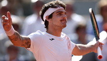 Brasileiro Thiago Wild elimina número 2 do mundo em Roland Garros e iguala marca de Guga