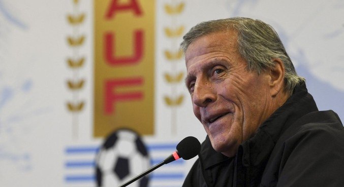Óscar Tabárez é um dos mais renomados técnicos do continente sul-americano