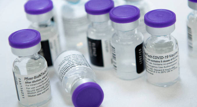 Vacina da Pfizer pode ser primeira aplicada em adolescentes