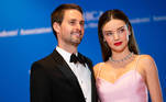  
CEO of Snap Inc. Evan Spiegel (L) and Australian model Miranda Kerr arrive for the White House Correspondents’ Association gala at the Washington Hilton Hotel in Washington, DC, on April 30, 2022.
Stefani Reynolds / AFP 