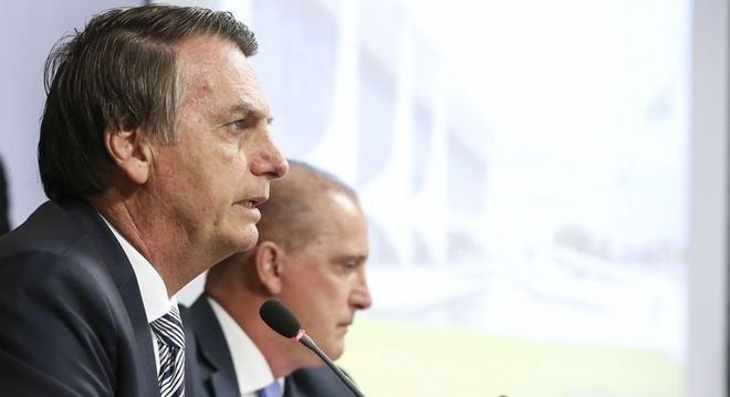 Presidente Jair Bolsonaro quer mudanças no auxílio-reclusão