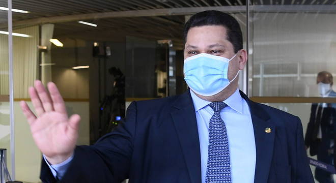 Na imagem, o presidente do Senado, Davi Alcolumbre (DEM-AP)