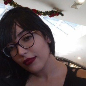 Agatha passou mal devido ao calor enquanto ia para o trabalho