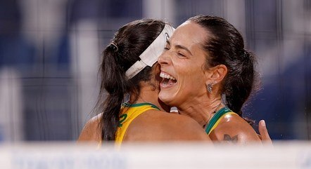 Ágatha (direita) foi prata nos Jogos do Rio 2016