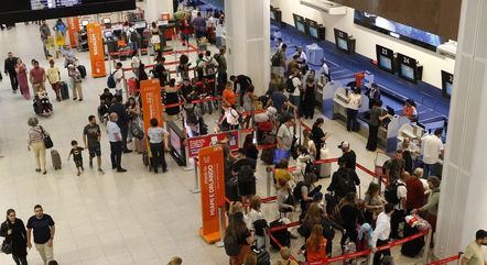 Movimento no Aeroporto Santos Dumont