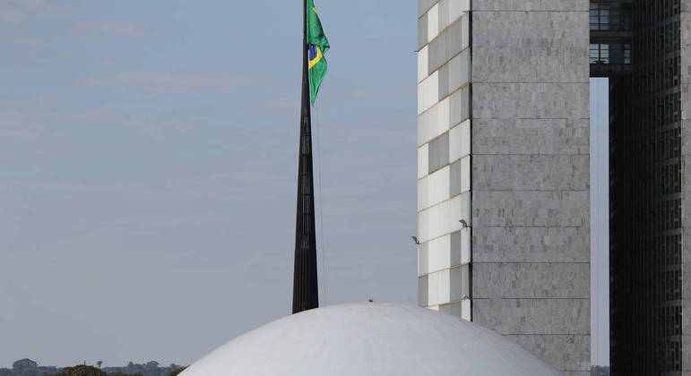 Iniciativa conta com mais de 200 parlamentares, entre deputados e senadores
 Foto: Fabio Rodrigues Pozzebom/Agência Brasil
