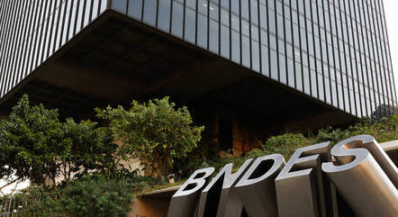 BNDES ainda deve R$ 98 bilhões aos cofres do Tesouro