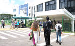 © Valter Campanato/Agência Brasil
Educação
Participantes do Exame Nacional do Ensino Médio (Enem) 2021 fazem, neste domingo (28), segundo dia de avaliação, provas de matemática e de ciência da natureza.
 Publicado em 28/11/2021 04:58
 Foto: Valter Campanato/Agência Brasil
 Local: Brasília-DF