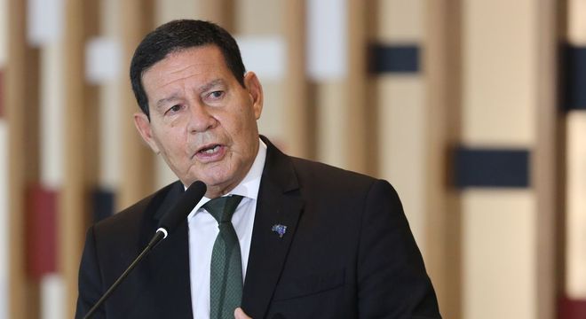 Mourão afirmou não ver ministros em atividades ilícitas