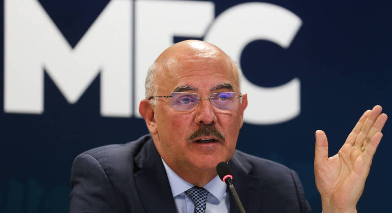O ministro Milton Ribeiro, que deverá explicar ao Senado atuação de pastores no MEC 