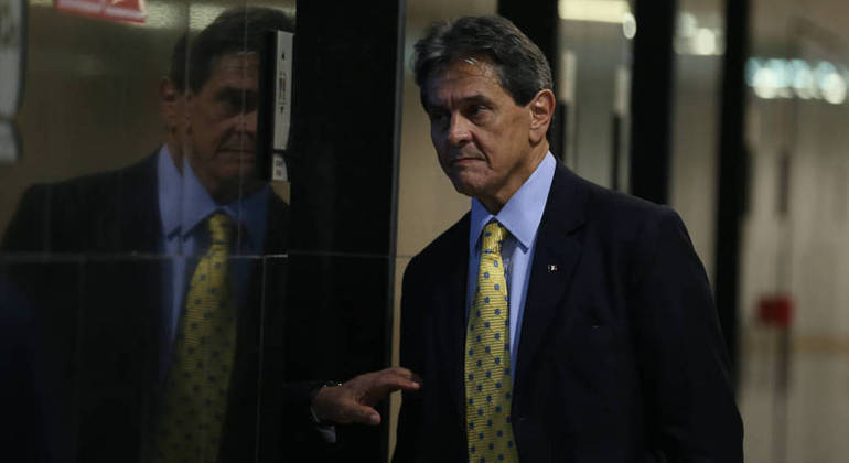 Ex-deputado Roberto Jefferson (PTB) está preso no Presídio de Benfica, no estado do Rio de Janeiro