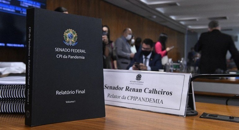 CPI da Covid-19 termina com 81 pedidos de indiciamentos