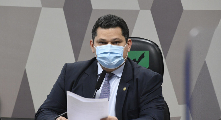 Presidente da CCJ, senador Davi Alcolumbre (DEM-AP)